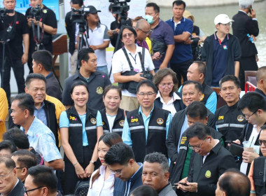 นายกรัฐมนตรี ลงพื้นที่เขื่อนอุบลรัตน์ ... พารามิเตอร์รูปภาพ 7