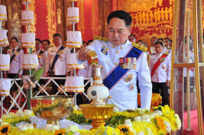 พิธีเวียนเทียนสมโภชน้ำพระพุทธมนต์ศักดิ์สิทธิ์ ... พารามิเตอร์รูปภาพ 1